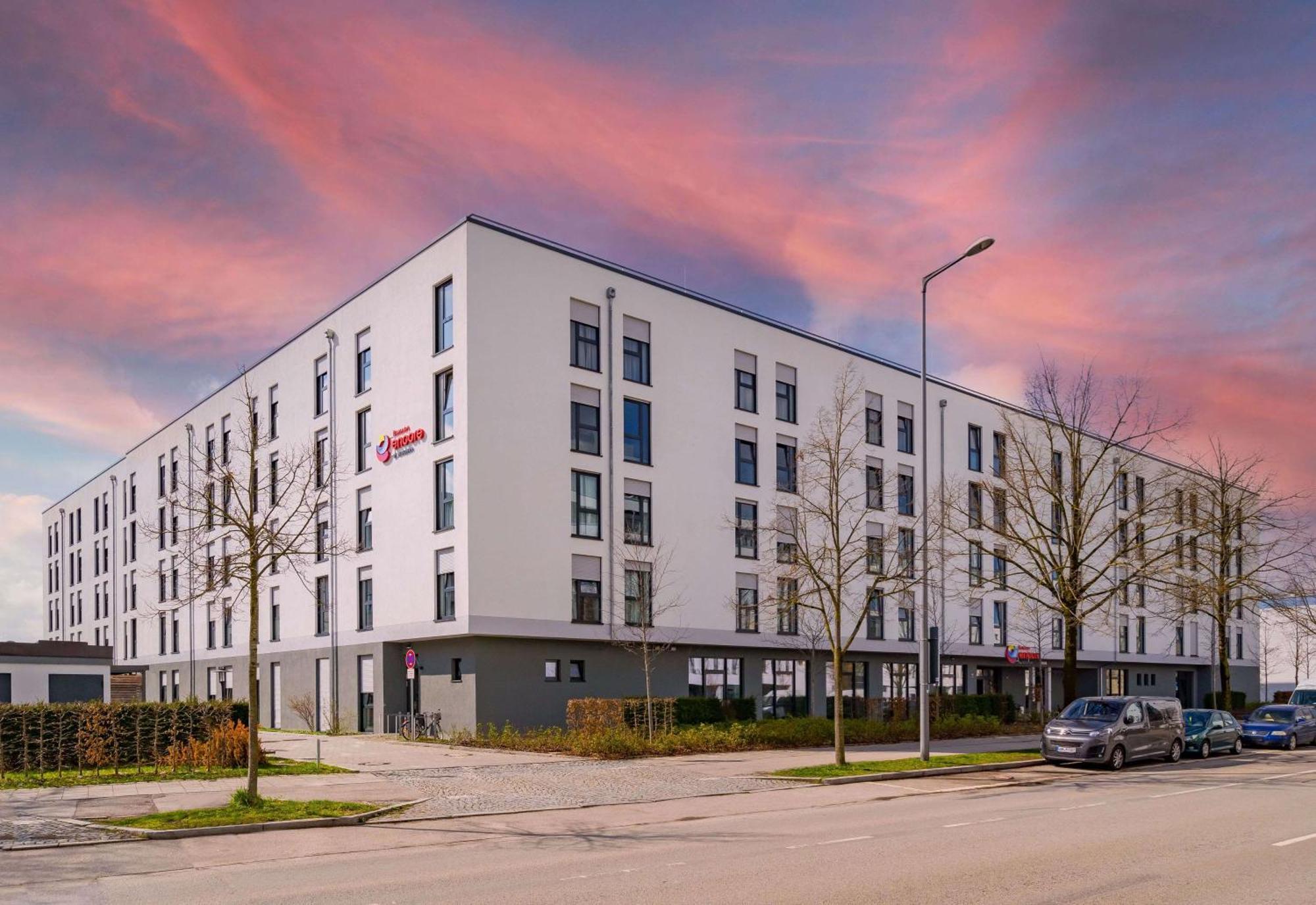 Ramada Encore By Wyndham Munich Messe Buitenkant foto